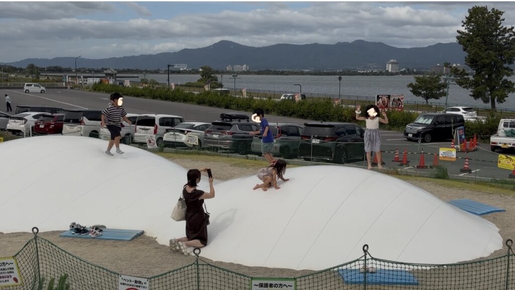 めんたいパークびわ湖の屋外遊具